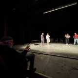 ...per sovraintendere alle prove di �Non tutti i ladri vengono per nuocere� di Dario Fo e Franca Rame. � l�occasione per parlare con i membri del cast